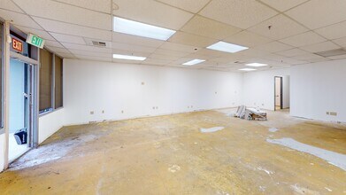 9930 Evergreen Way, Everett, WA à louer Photo intérieure– Image 1 sur 6