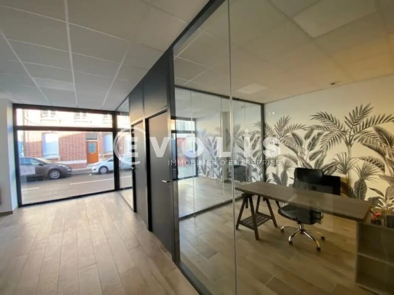 Bureau dans Amiens à louer - Photo de l’immeuble – Image 2 sur 4