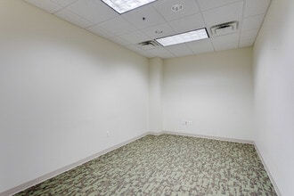 224D Cornwall St NW, Leesburg, VA à louer Photo de l’immeuble– Image 2 sur 9