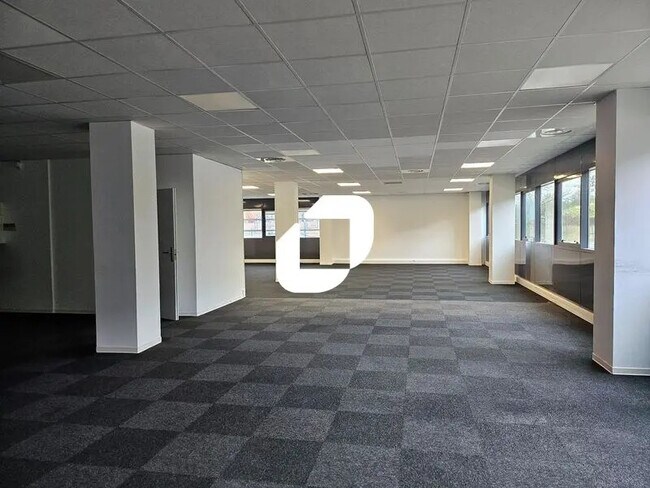 Plus de détails pour Bureau à louer