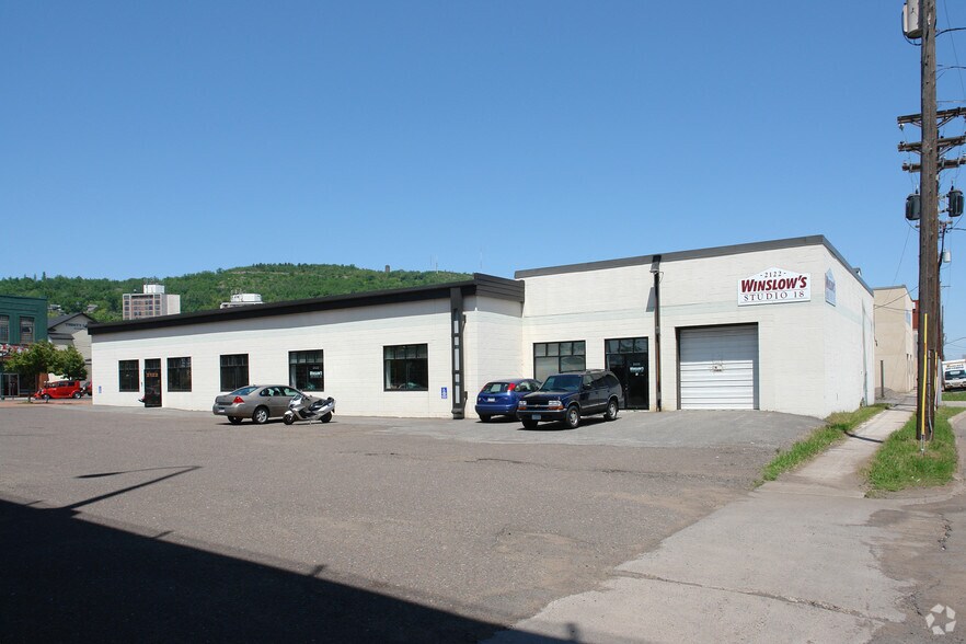 2122 Superior St, Duluth, MN à louer - Photo de l’immeuble – Image 2 sur 3