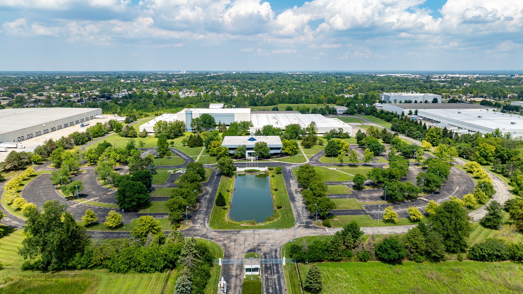5300 Crosswind Dr, Columbus, OH à louer Aérien– Image 1 sur 27