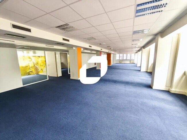 Plus de détails pour Bureau à vendre