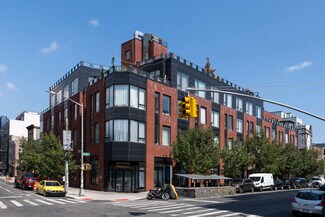 Plus de détails pour 227 Grand St, Brooklyn, NY - Local commercial à louer