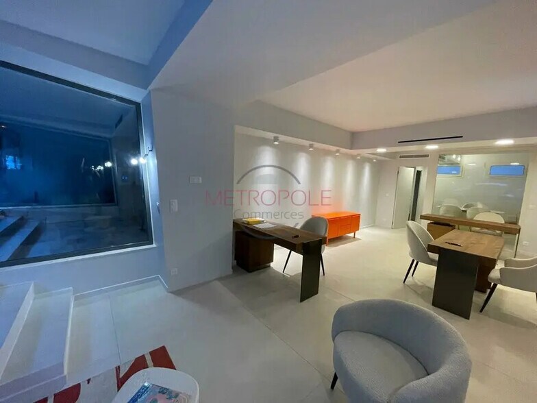 Local commercial dans Beaulieu-sur-Mer à louer - Photo de l’immeuble – Image 3 sur 4