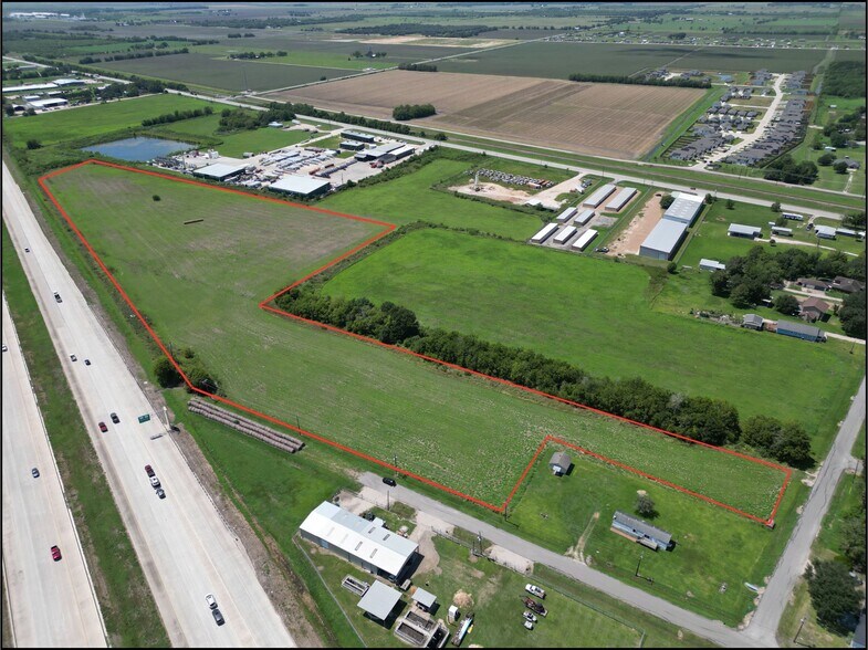 Ave 8th & Interstate 69, Beasley, TX à vendre - Photo de l’immeuble – Image 1 sur 12