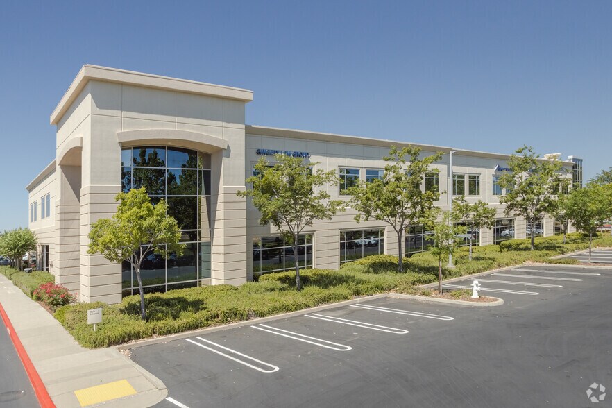 1430 Blue Oaks Blvd, Roseville, CA à louer - Photo de l’immeuble – Image 3 sur 7