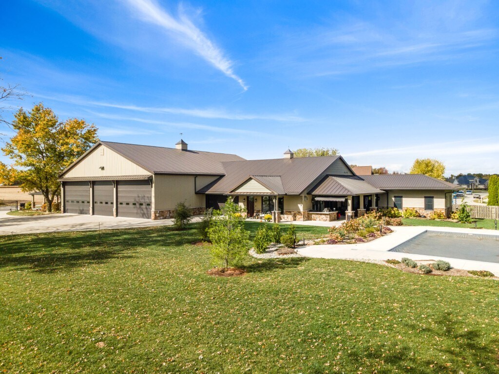 15306 Covington Rd, Fort Wayne, IN à vendre Photo principale– Image 1 sur 100