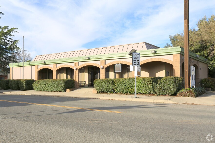 9410 Locust St, Knights Landing, CA à vendre - Photo principale – Image 1 sur 21