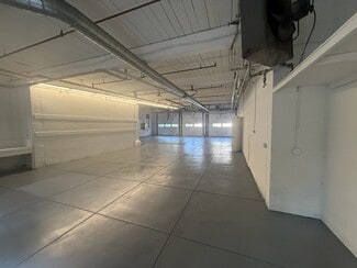 Plus de détails pour 15 Water St, Leicester, MA - Industriel/Logistique à louer