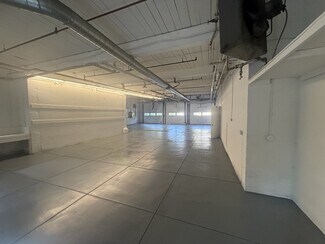 Plus de détails pour 15 Water St, Leicester, MA - Industriel/Logistique à louer