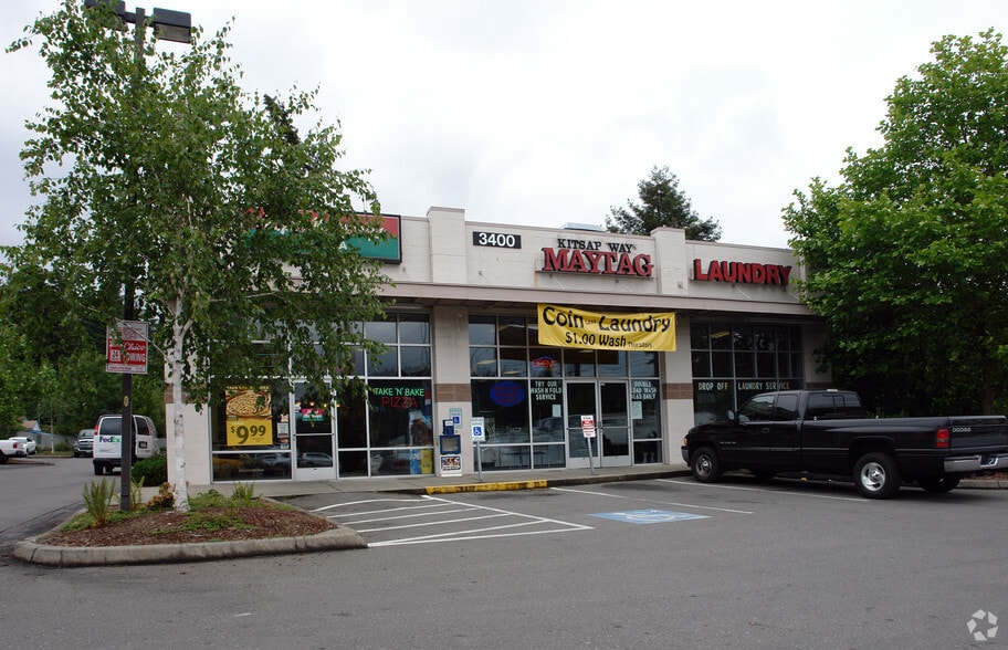 3400 Kitsap Way, Bremerton, WA à louer - Photo principale – Image 1 sur 3