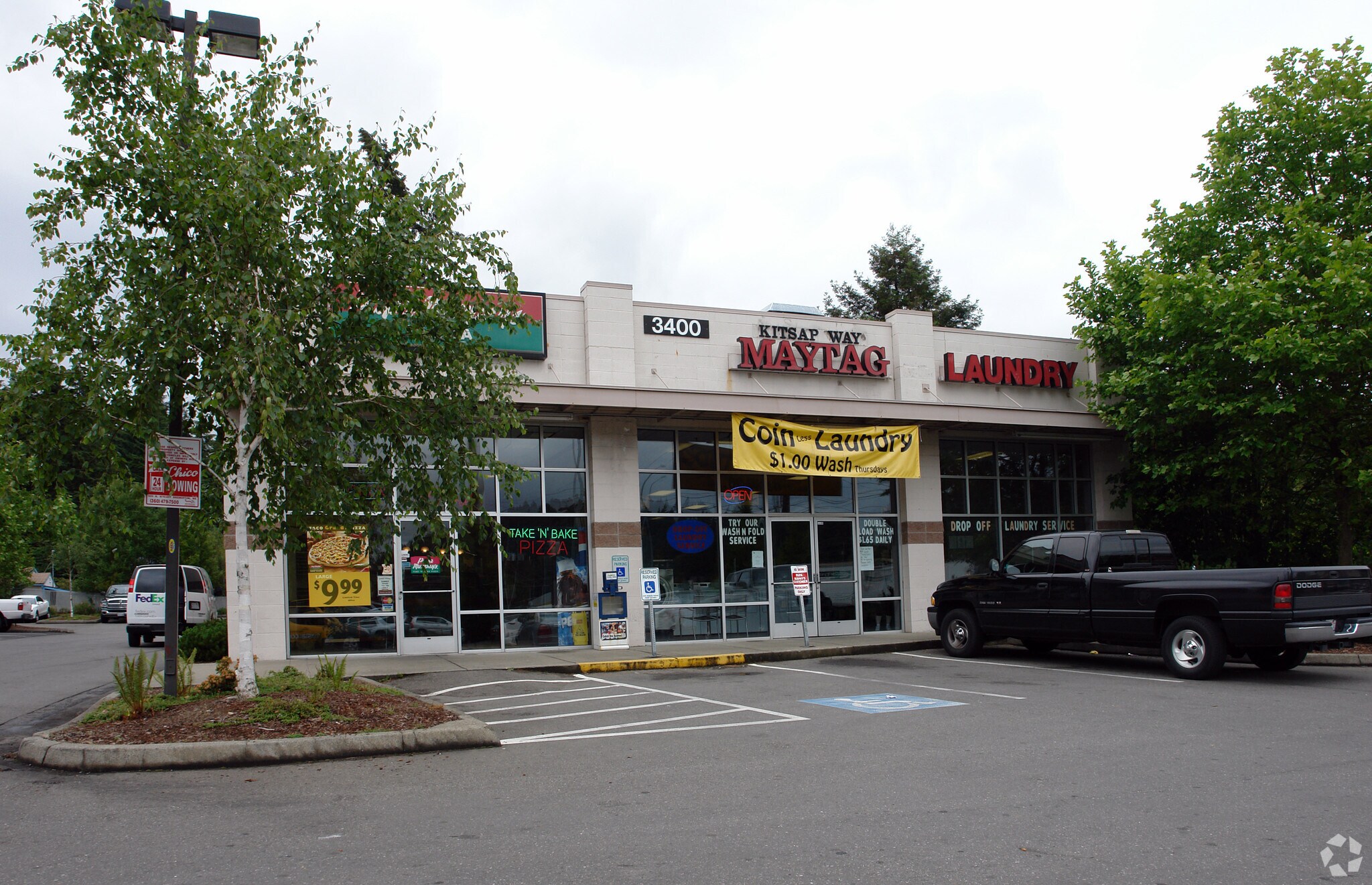 3400 Kitsap Way, Bremerton, WA à louer Photo principale– Image 1 sur 4