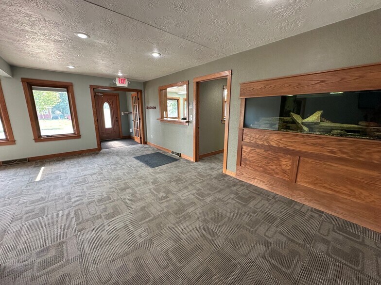 820 W Summit St, Winterset, IA à vendre - Photo de l’immeuble – Image 2 sur 27