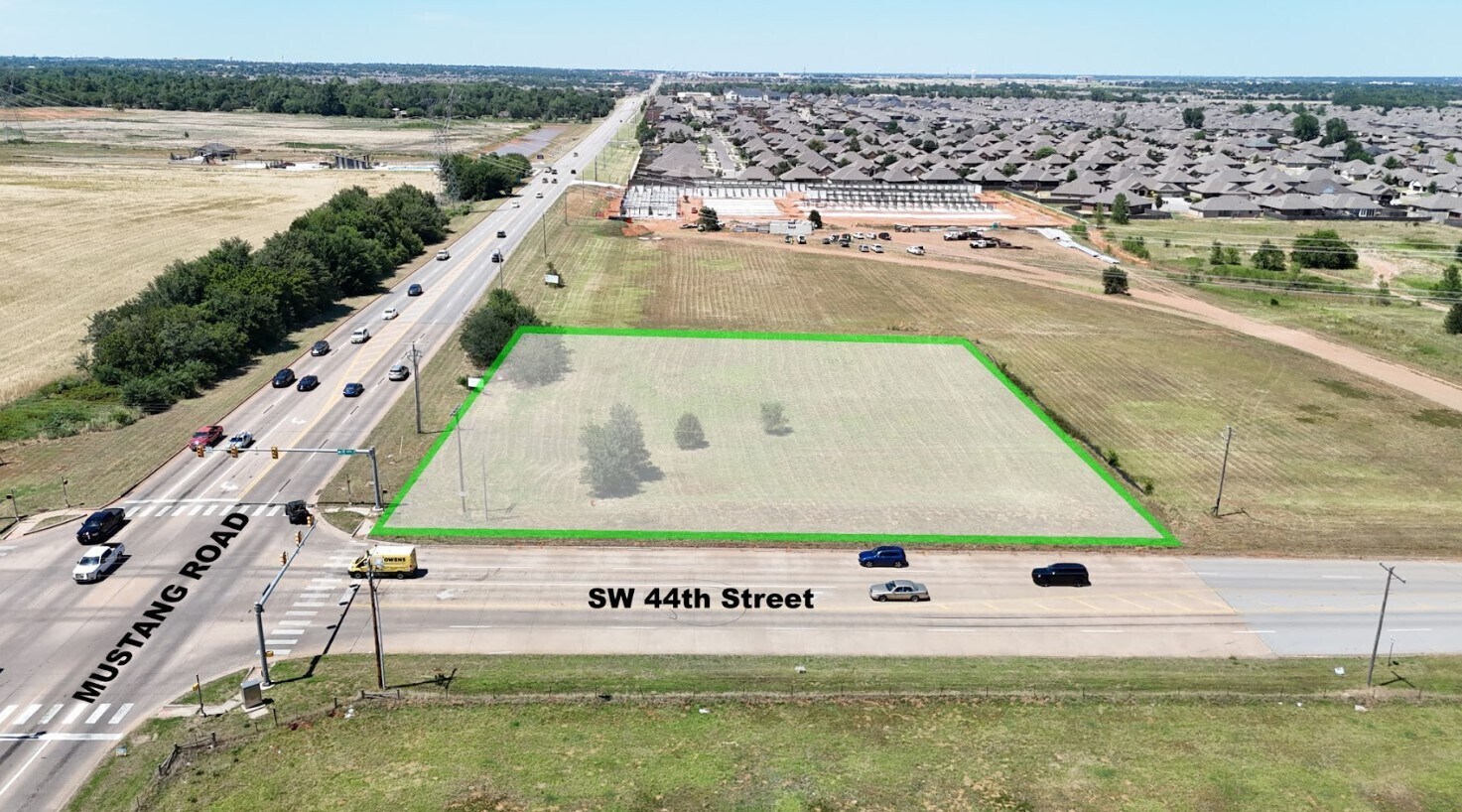 NE Corner of SW 44th & Mustang Rd, Mustang, OK à vendre Photo principale– Image 1 sur 8