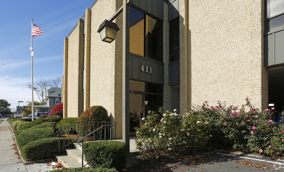 411 North Ave, Cranford, NJ à vendre - Photo de l’immeuble – Image 3 sur 7