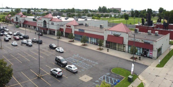 11250 E Jefferson Ave, Detroit, MI à louer - Aérien – Image 2 sur 4