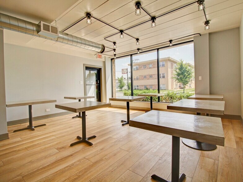 3938 N Central Ave, Chicago, IL à vendre - Photo de l’immeuble – Image 2 sur 31