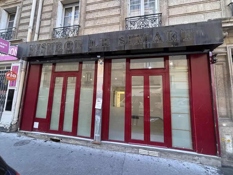 41 Rue Simart, Paris à louer - Photo de l’immeuble – Image 1 sur 14