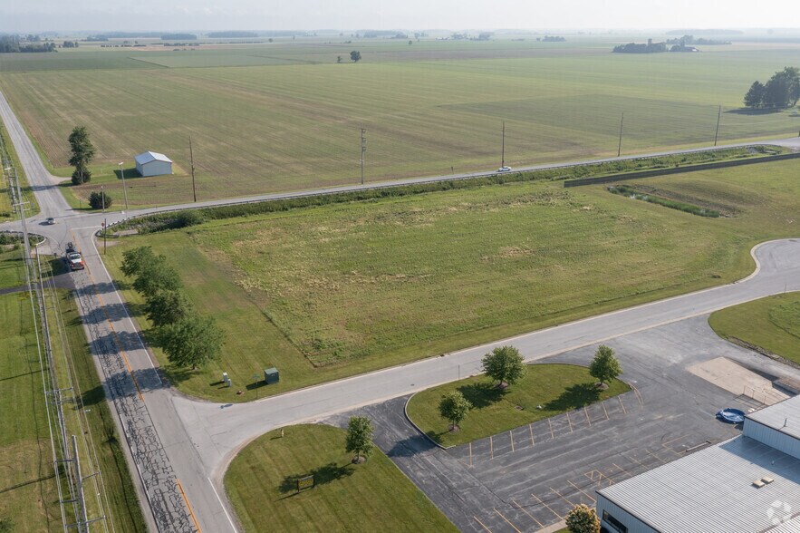 2019 Clearwater Cir, Bowling Green, OH à louer - Aérien – Image 3 sur 4