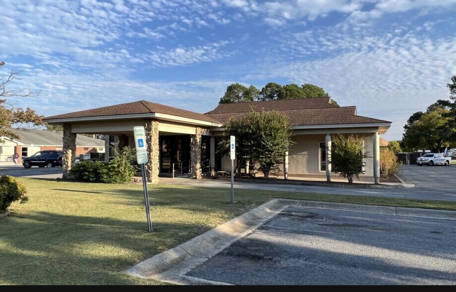 2704 Medical Office Pl, Goldsboro, NC à vendre - Photo de l’immeuble – Image 2 sur 5