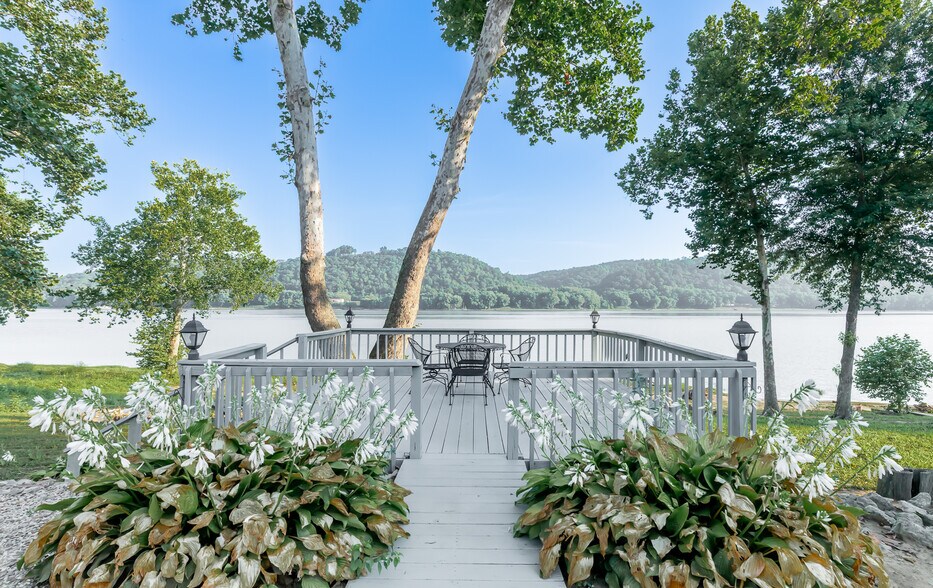 1042 KY-36, Milton, KY à vendre - Photo de l’immeuble – Image 3 sur 42