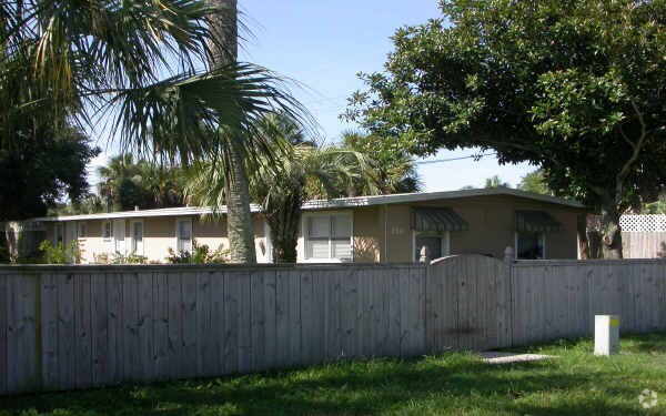 302-310 4th Ave N, Jacksonville Beach, FL à vendre - Photo de l’immeuble – Image 2 sur 10
