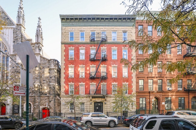 Plus de détails pour 174 W 137th St, New York, NY - Logement aux enchères