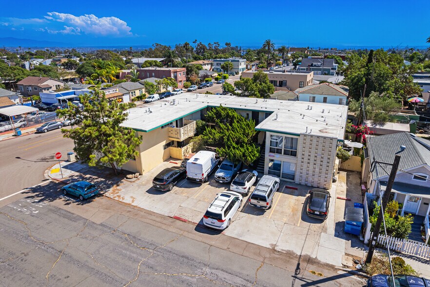 2144 30th St, San Diego, CA à vendre - Photo de l’immeuble – Image 2 sur 18