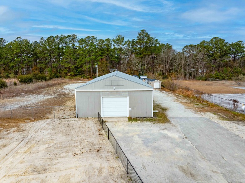 3261 New Bern Hwy, Jacksonville, NC à louer - Photo de l’immeuble – Image 3 sur 79