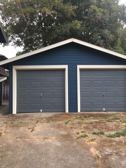 8605 SE 11th Ave, Portland, OR à vendre - Photo de l’immeuble – Image 2 sur 8