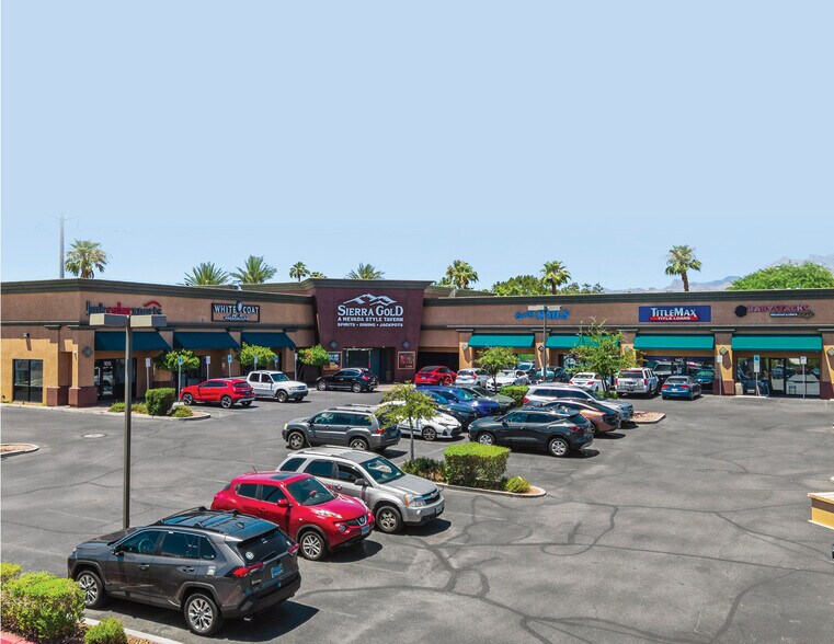 2400 N Buffalo Dr, Las Vegas, NV à vendre - Photo de l’immeuble – Image 3 sur 12