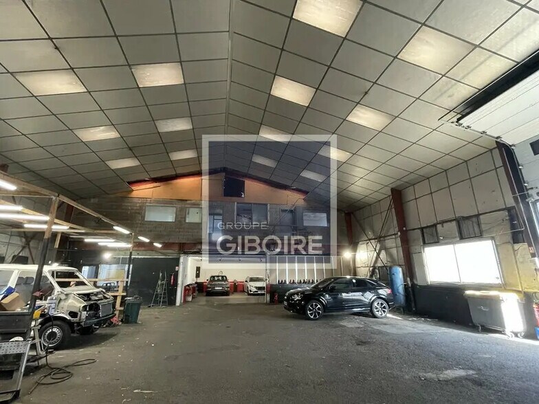 Industriel/Logistique dans Chantepie à vendre - Photo de l’immeuble – Image 3 sur 9
