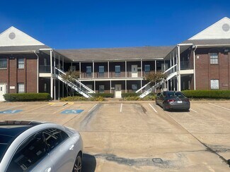 Plus de détails pour 650 S Edmonds Ln, Lewisville, TX - Bureau à vendre