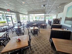 8442 Parkwood Blvd, Plano, TX à louer Photo intérieure– Image 1 sur 41