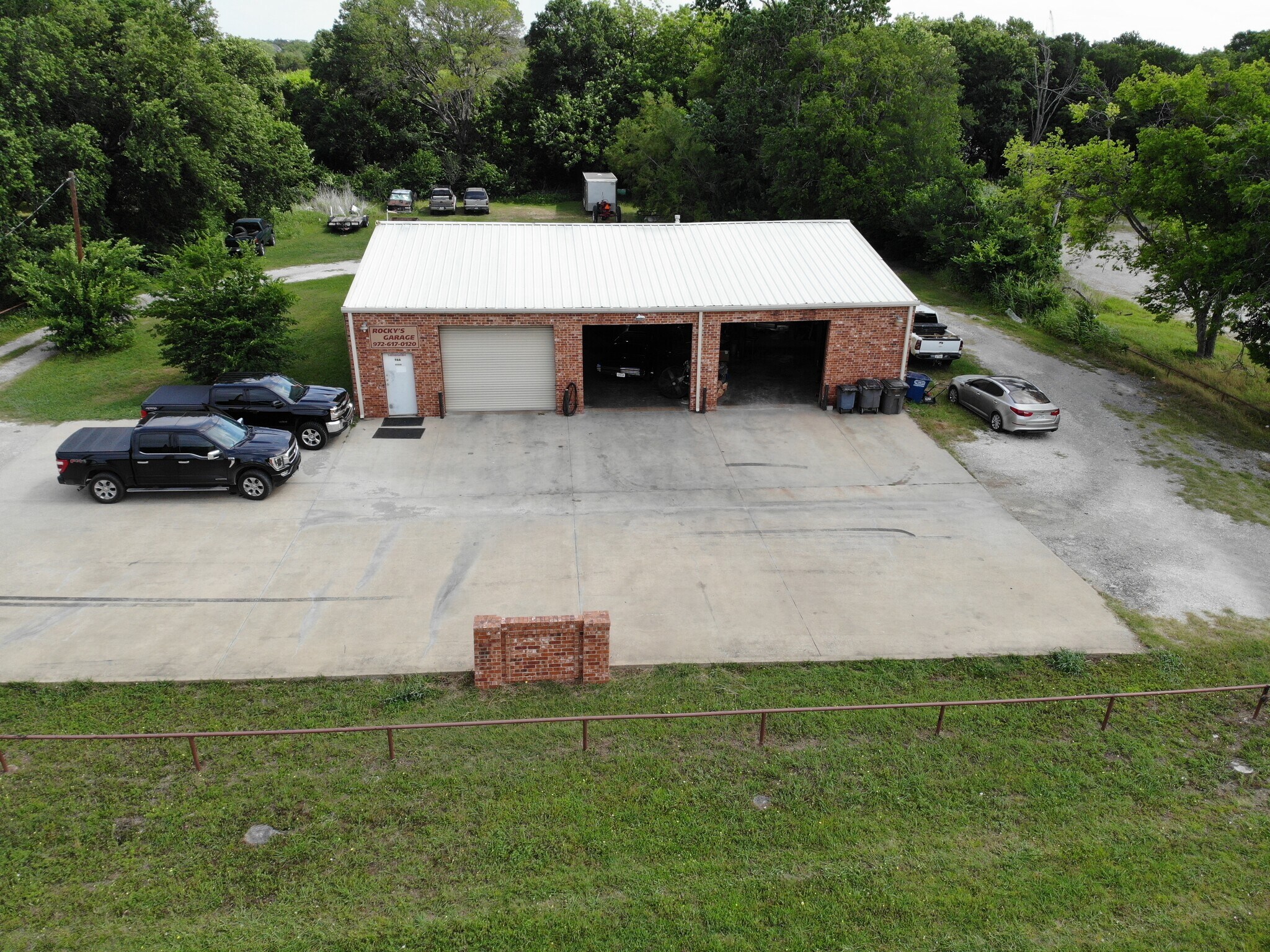 966 E Ovilla Rd, Red Oak, TX à vendre Photo principale– Image 1 sur 12