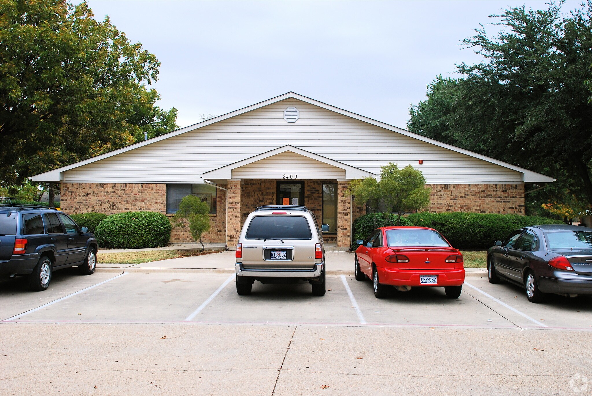 2409 College Ave, Garland, TX à vendre Photo principale– Image 1 sur 6