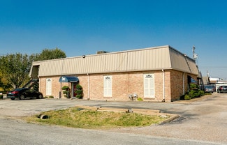 Plus de détails pour 855 Uvalde Rd, Houston, TX - Bureau à vendre