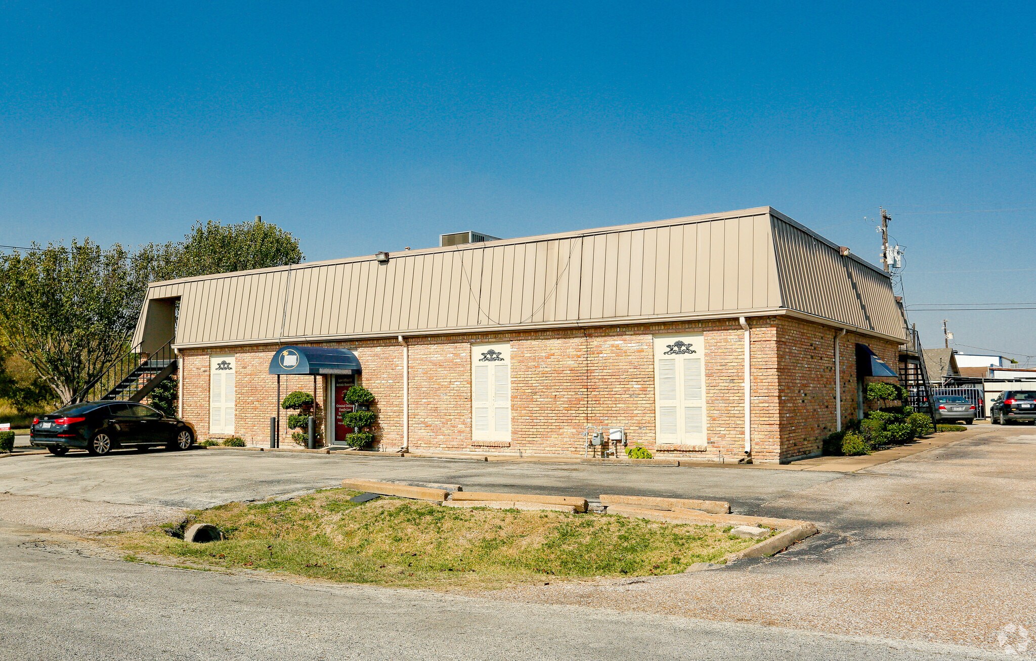855 Uvalde Rd, Houston, TX à vendre Photo principale– Image 1 sur 10