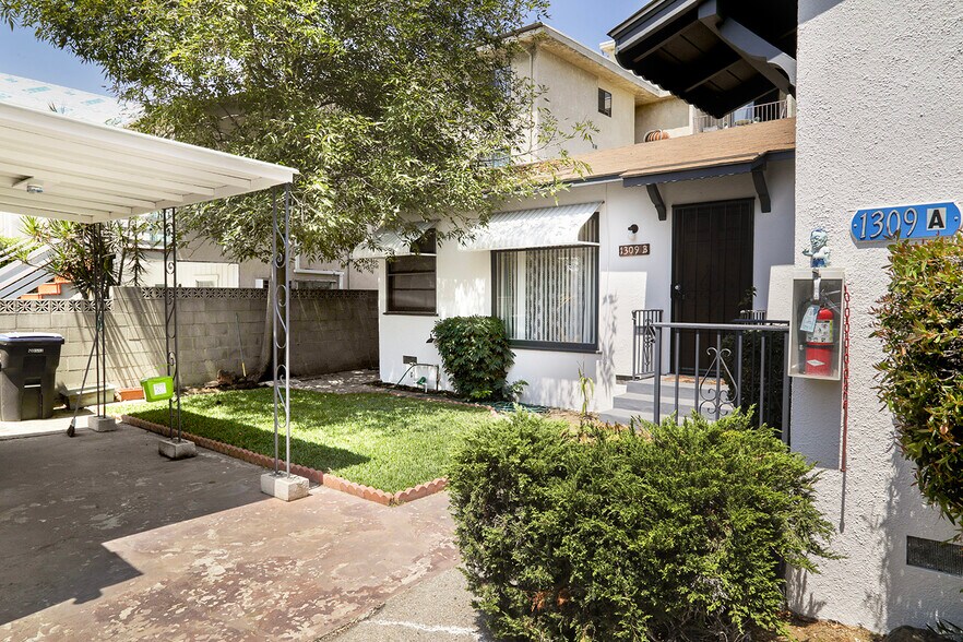 1309 E Wilson Ave, Glendale, CA à vendre - Photo de l’immeuble – Image 3 sur 8