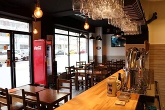 Local commercial dans Barcelone, Barcelona à louer Photo intérieure– Image 1 sur 12