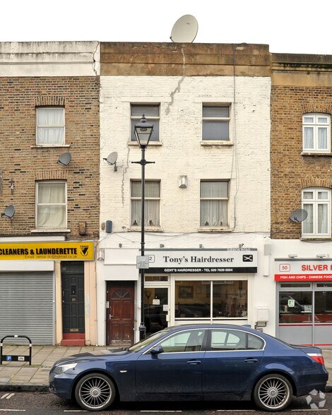 52 Gibbon Rd, Londres à louer - Photo de l’immeuble – Image 3 sur 3