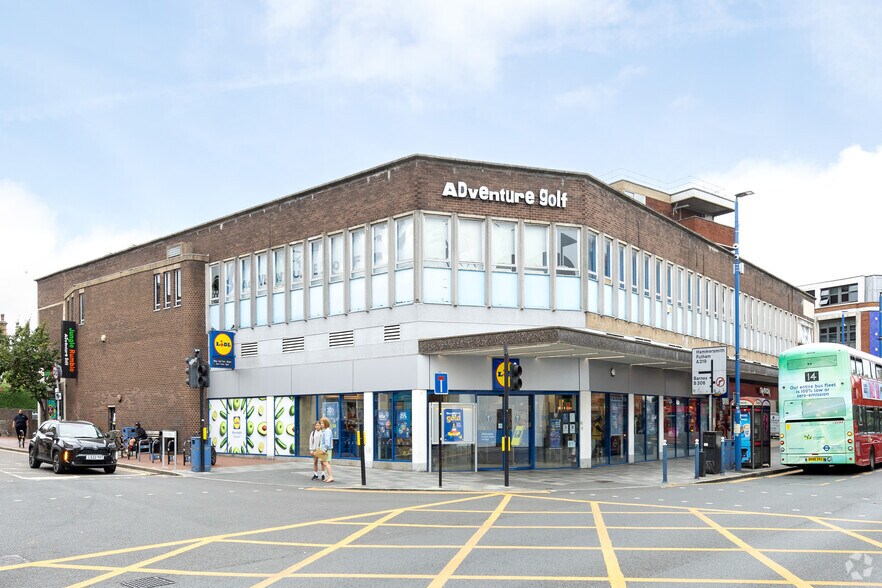 56-58 Putney High St, Londres à louer - Photo de l’immeuble – Image 2 sur 2