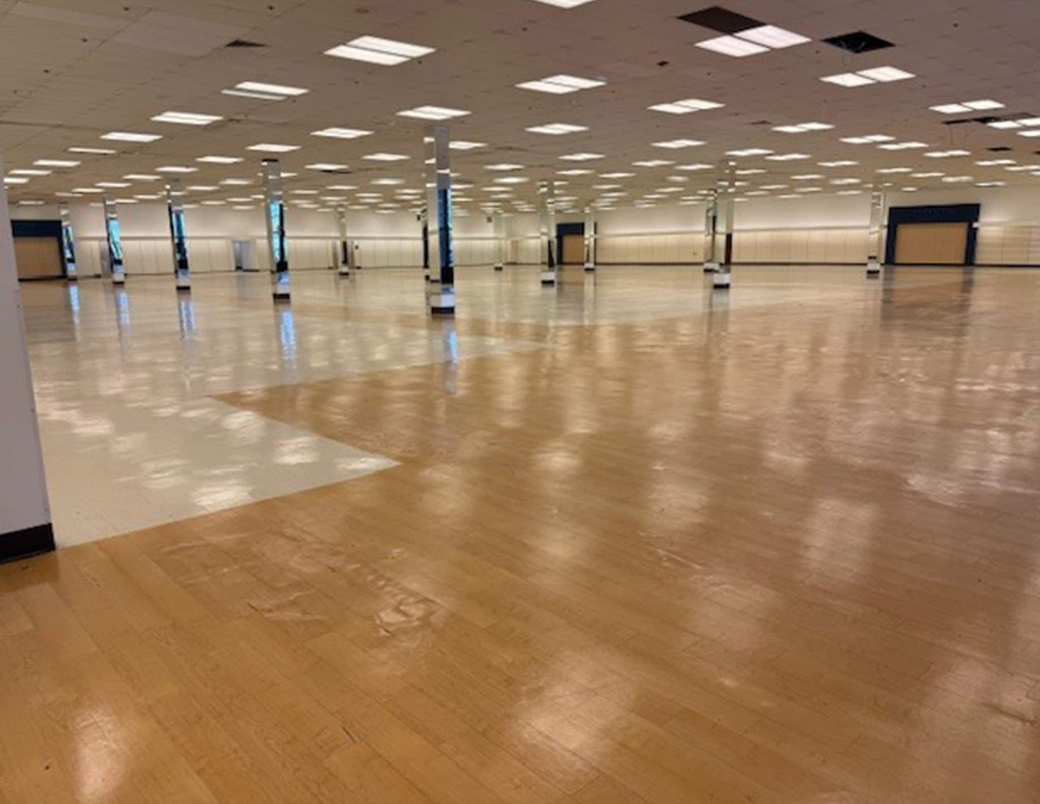 16051 S Dixie Hwy, Miami, FL à louer Photo intérieure– Image 1 sur 4