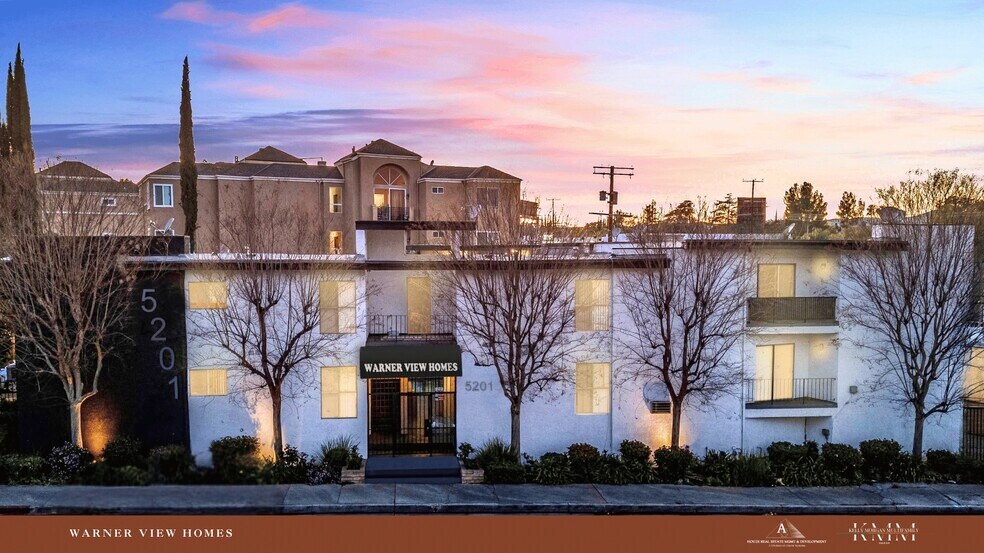 5201 Rigoletto St, Woodland Hills, CA à vendre - Photo de l’immeuble – Image 1 sur 11