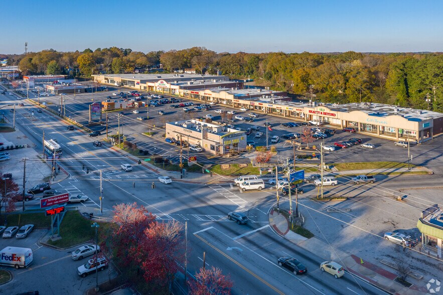 1944-2014 Candler Rd, Decatur, GA à louer - Photo de l’immeuble – Image 3 sur 5