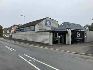 Plus de détails pour 8 Oakmere Ln, Potters Bar - Local commercial à vendre