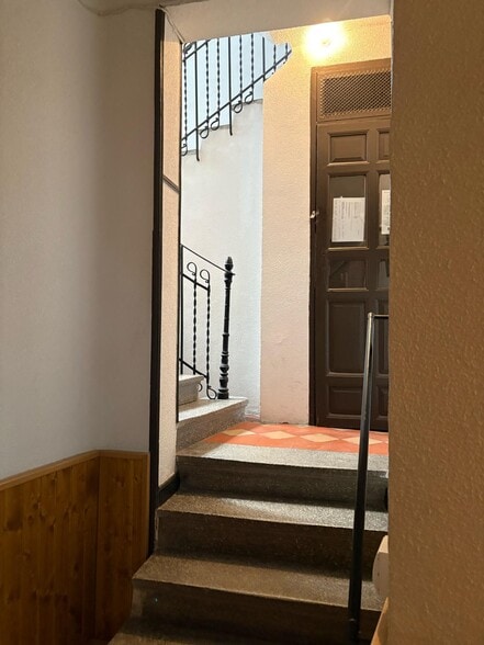 View Photo