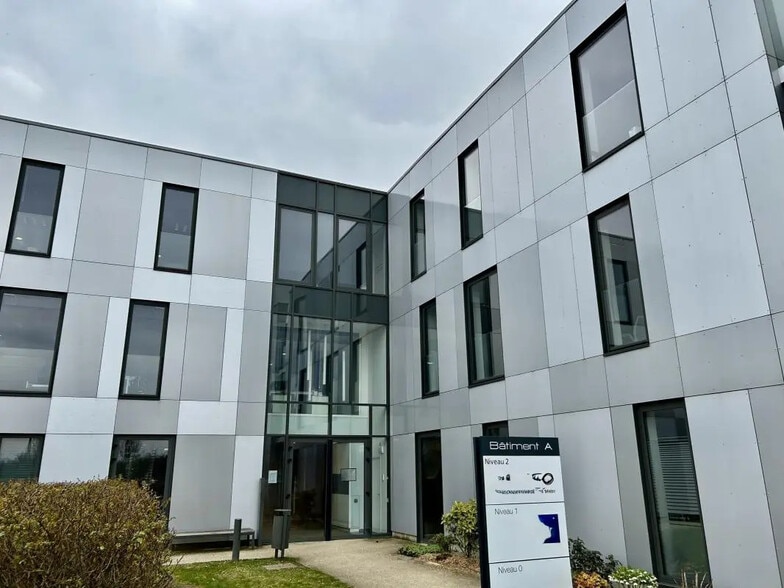 2 Rue Des Peupliers, Lesquin à louer - Photo de l’immeuble – Image 3 sur 8