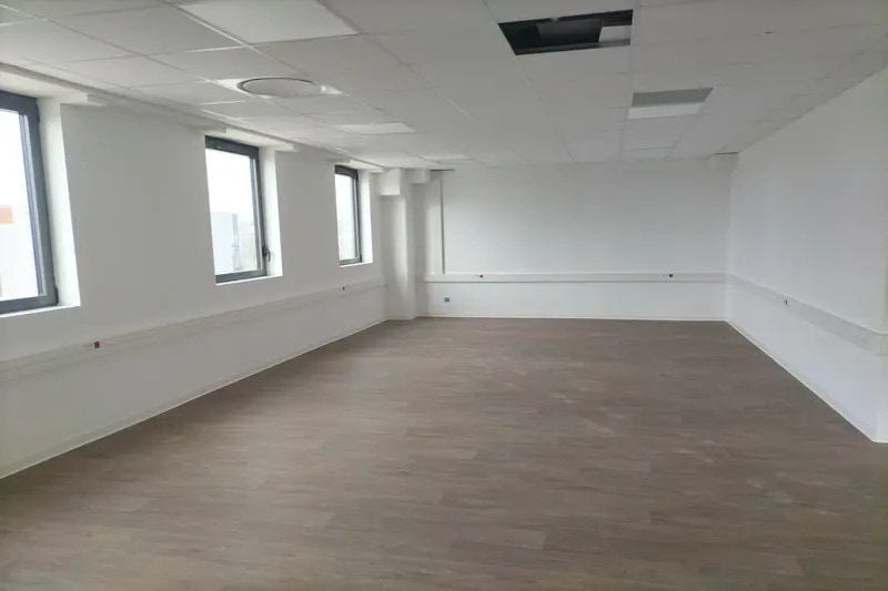 Bureau dans Montpellier à vendre - Photo de l’immeuble – Image 3 sur 6